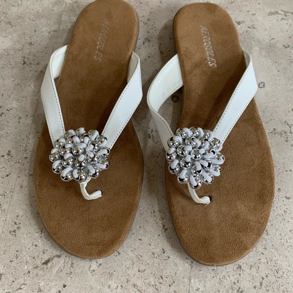 aerosoles flip flop slippers